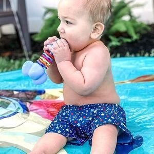 NEW i play Green Sprouts Boys 6 Months Swim Diaper Shorts 4th of July Summer